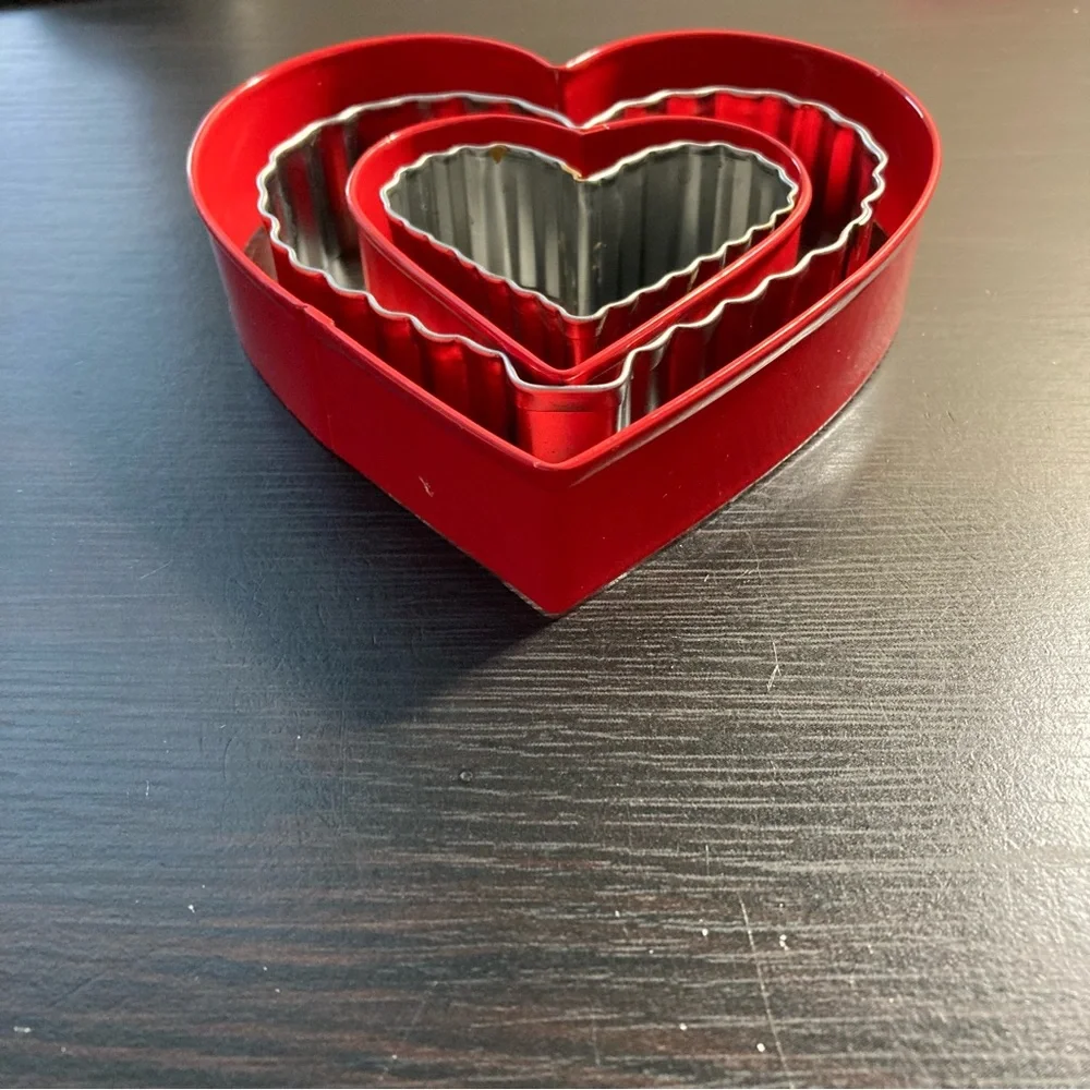Heart-Shaped ❤️ Cookie Cutters 4-Pieces